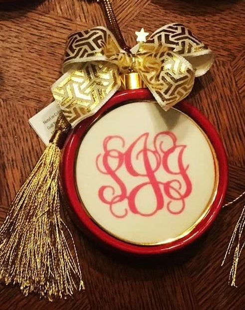 Round Customized Ornament